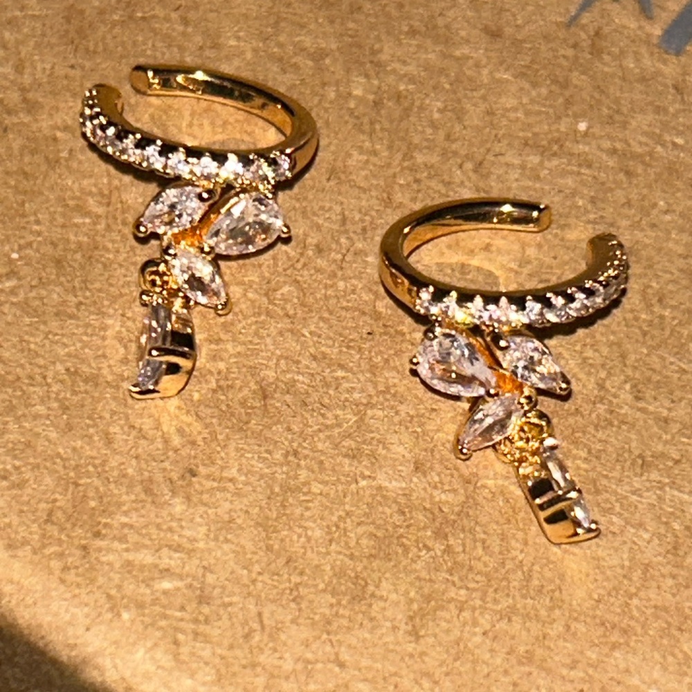 Brand New Gold Marquise Crystal Dangle Ear Cuffs (Non-Pierced) NWT